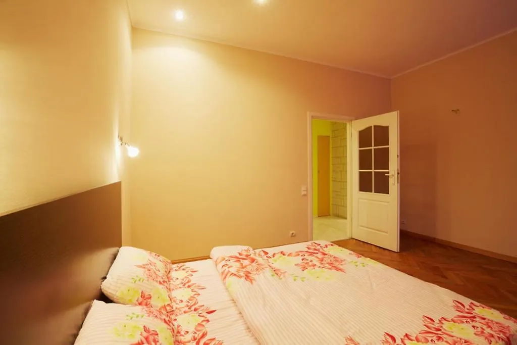 Stay Lviv Apartments 0*,  Ukraina